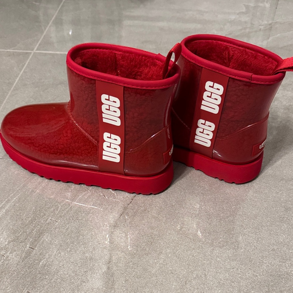UGG Women Glossy Red Boots